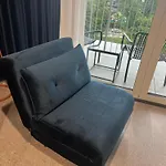Sunny Crane Apartman *