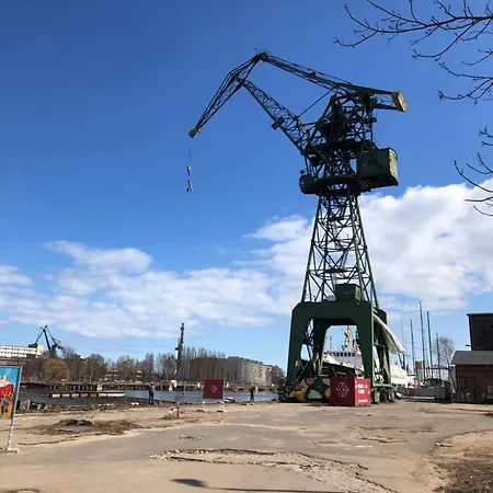Апартаменты Sunny Crane *