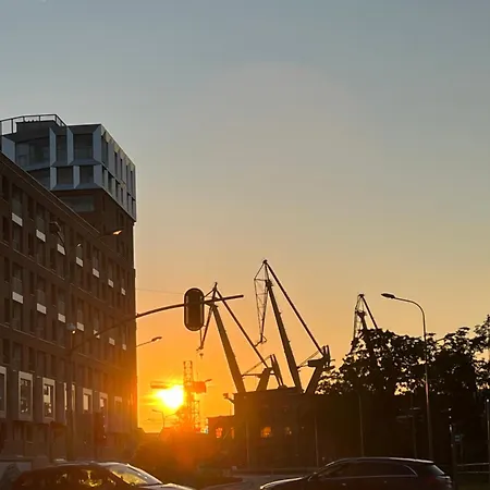 Sunny Crane Апартаменты *