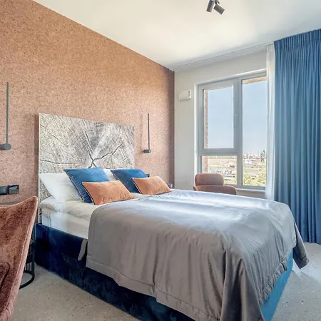 Апартаменты Sunny Crane *