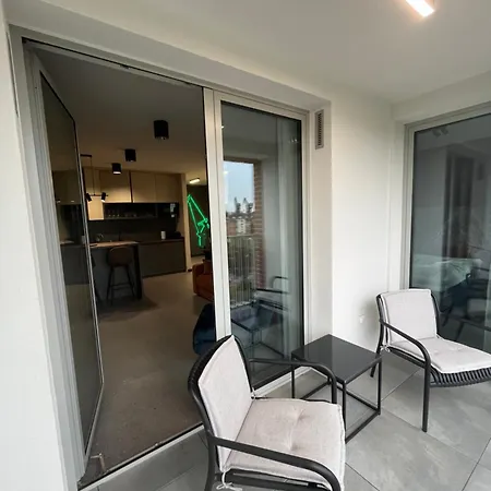 Apartment Sunny Crane